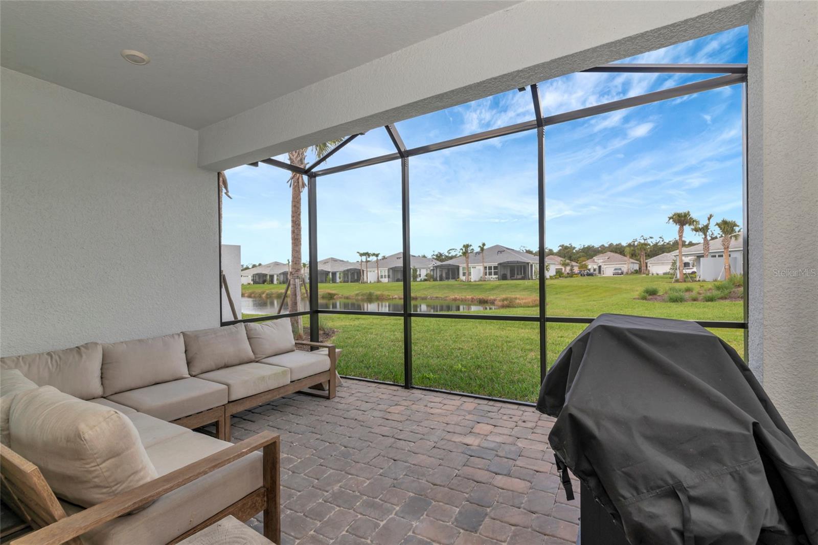 Image 38 of 100 For 8097 Moonbeam Avenue