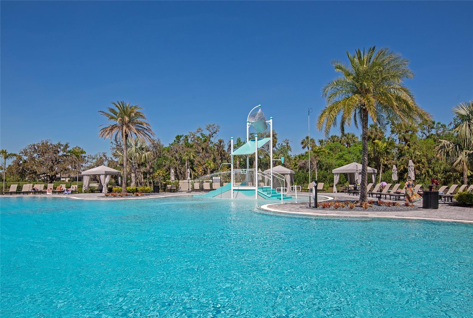 Image 70 of 100 For 8097 Moonbeam Avenue