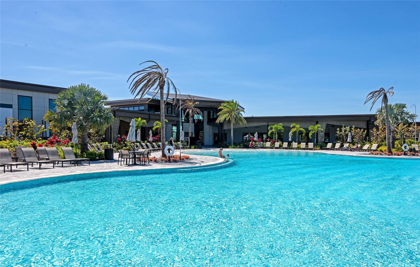 Image 72 of 100 For 8097 Moonbeam Avenue