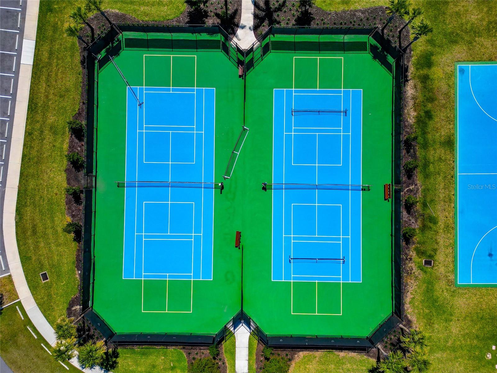 Image 95 of 100 For 8097 Moonbeam Avenue