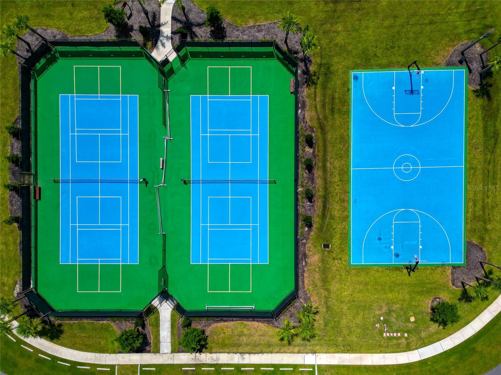 Image 98 of 100 For 8097 Moonbeam Avenue