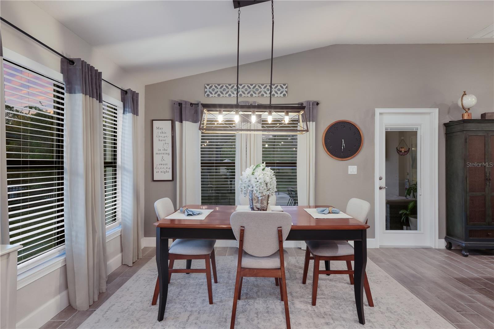 Image 11 of 35 For 9318 46th Court E