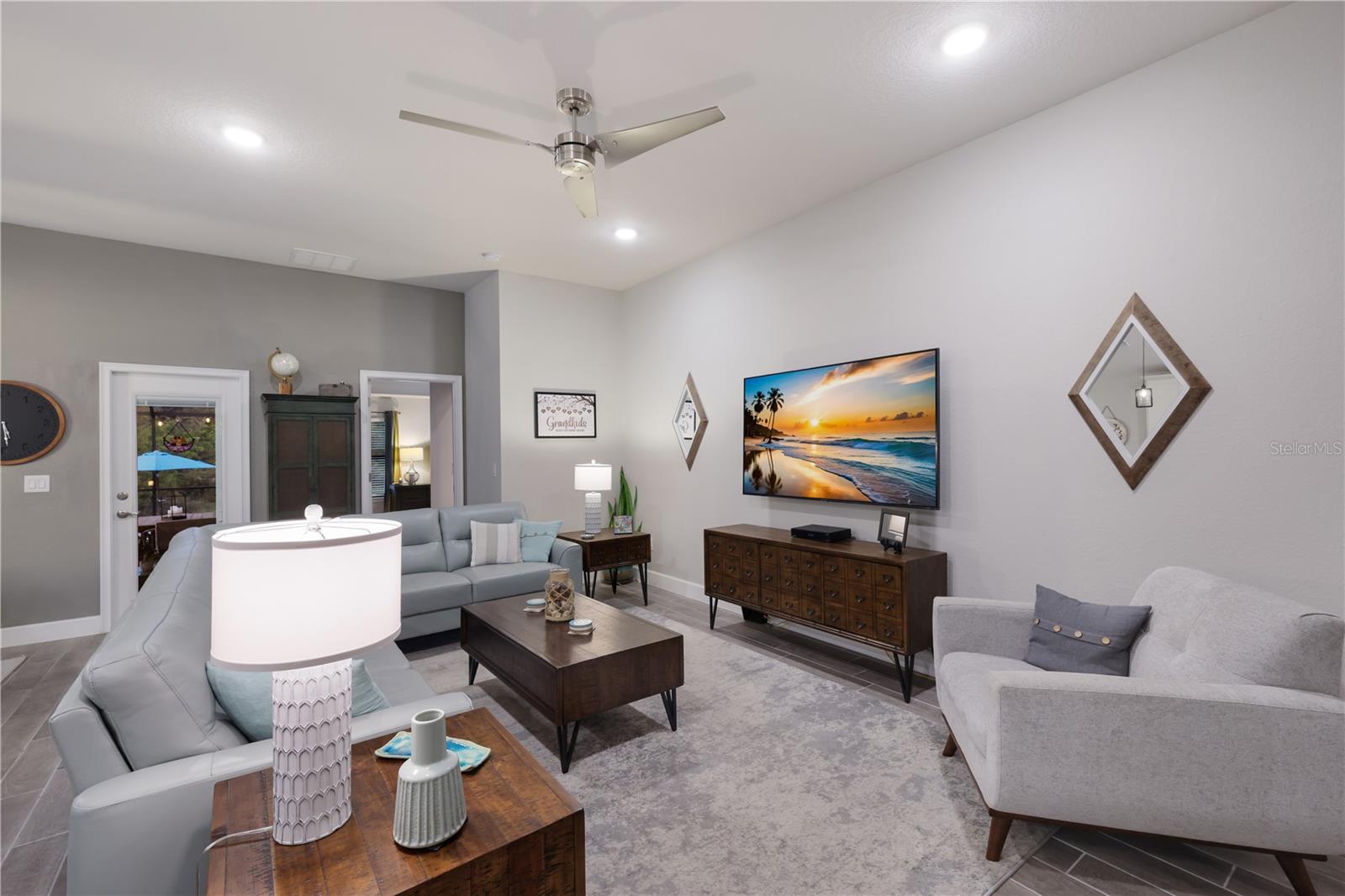 Image 6 of 35 For 9318 46th Court E