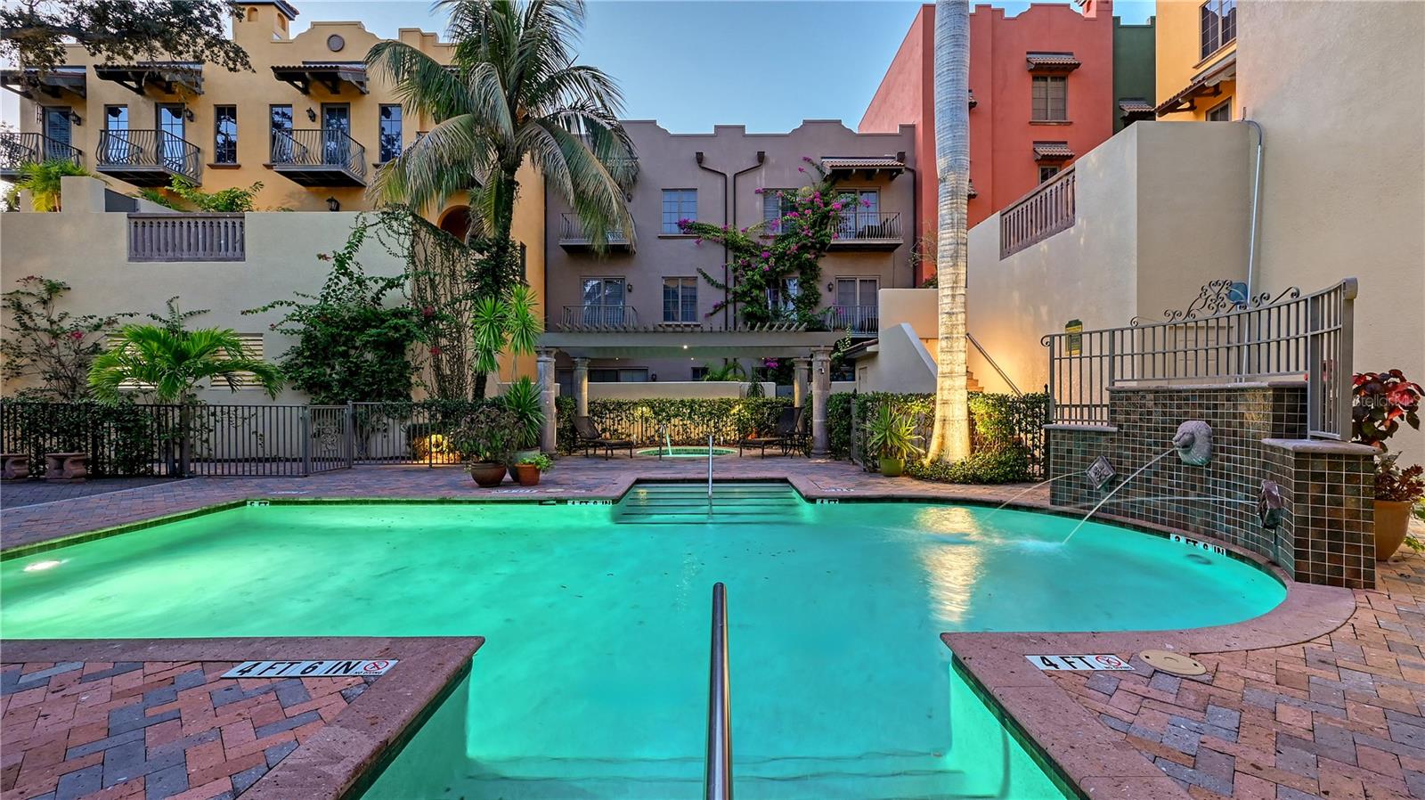 Image 40 of 45 For 1513 Oak Street 18