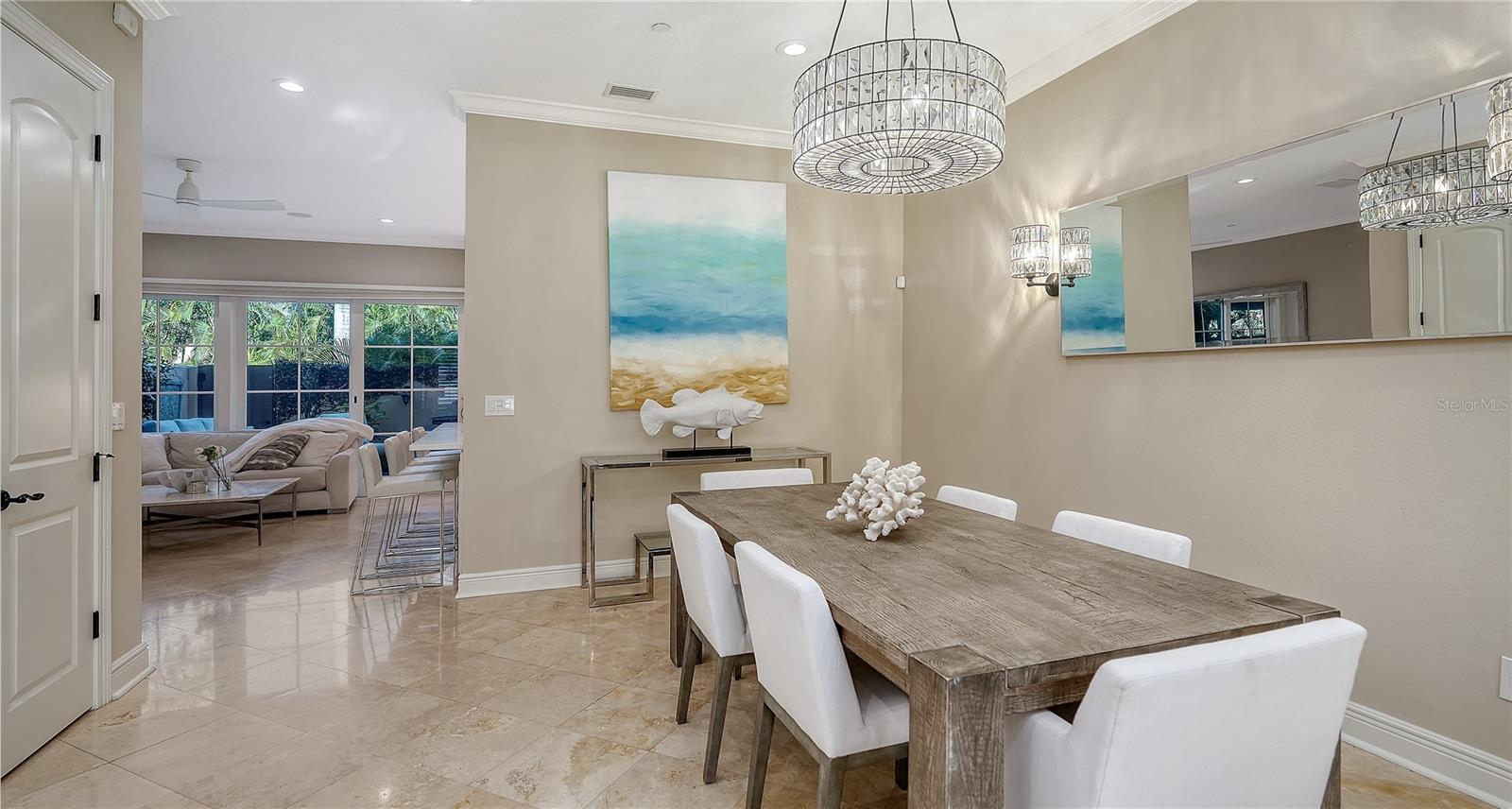 Image 8 of 45 For 1513 Oak Street 18