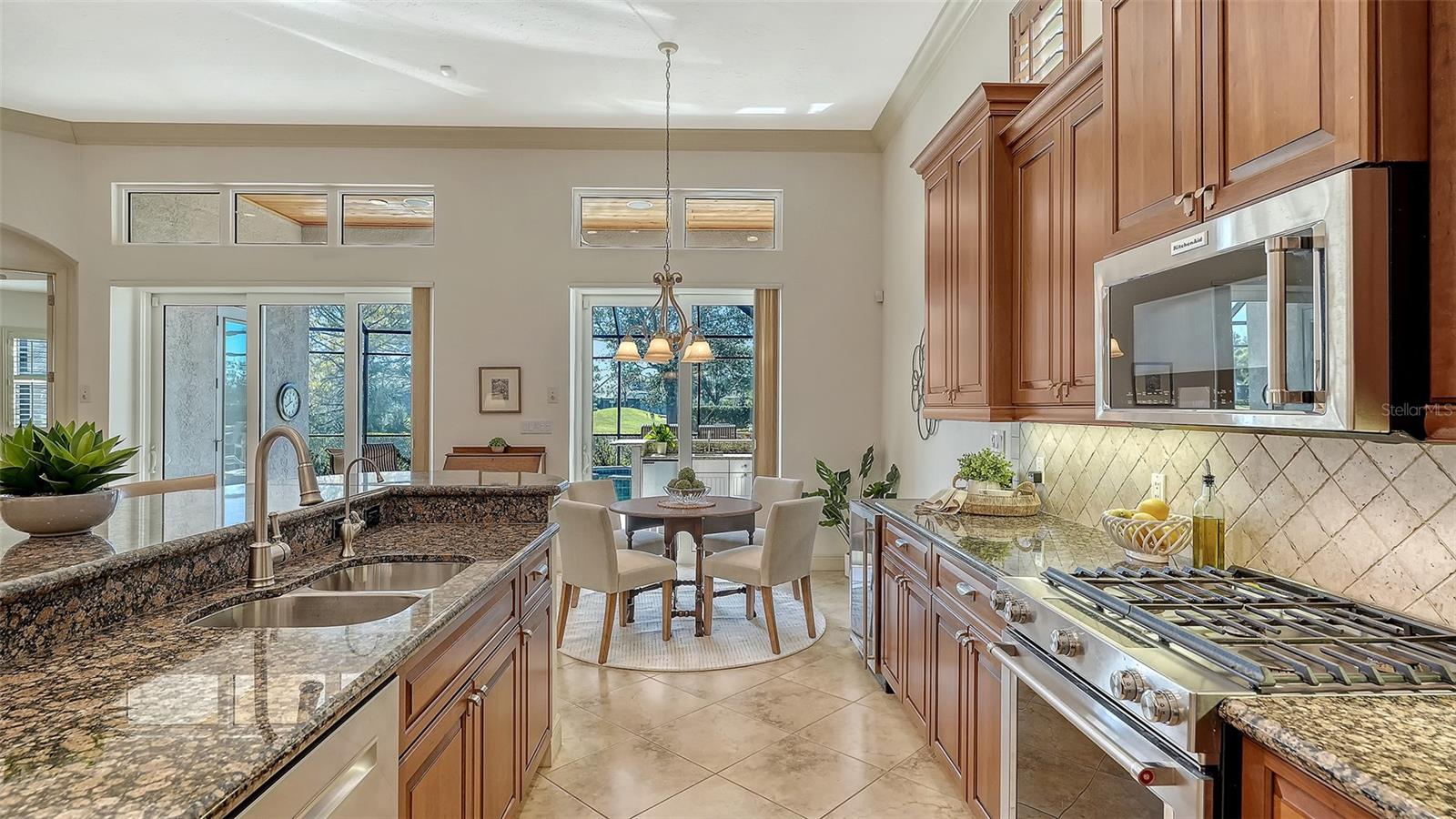 Image 19 of 96 For 7448 Riviera Cove