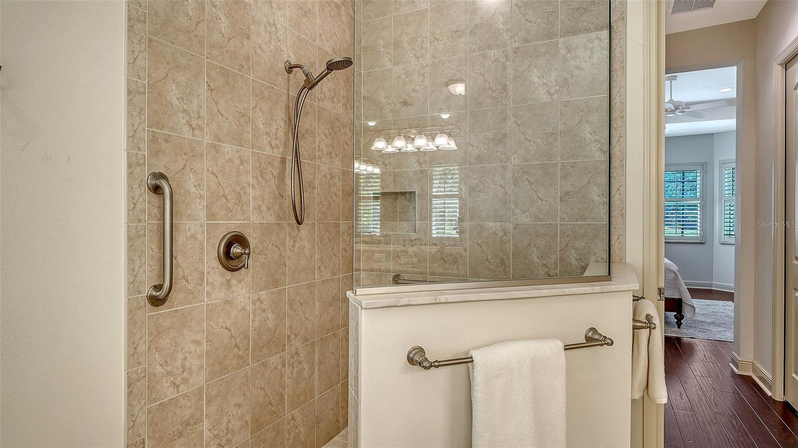 Image 29 of 96 For 7448 Riviera Cove