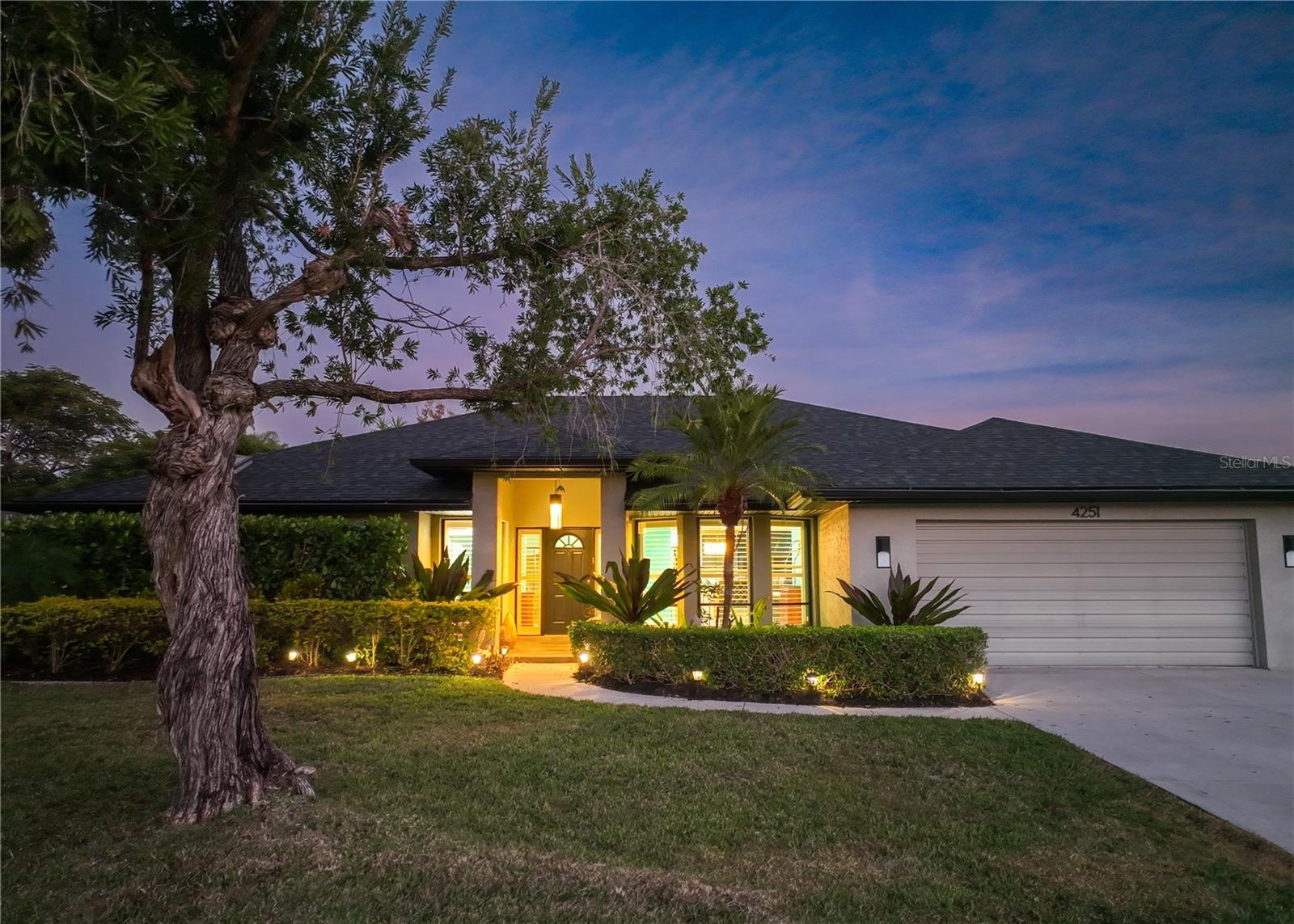 Details for 4251 Pasadena Circle, SARASOTA, FL 34233