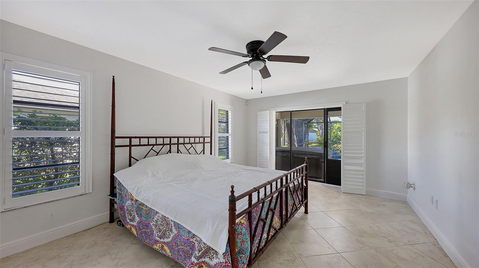 Image 19 of 46 For 4251 Pasadena Circle