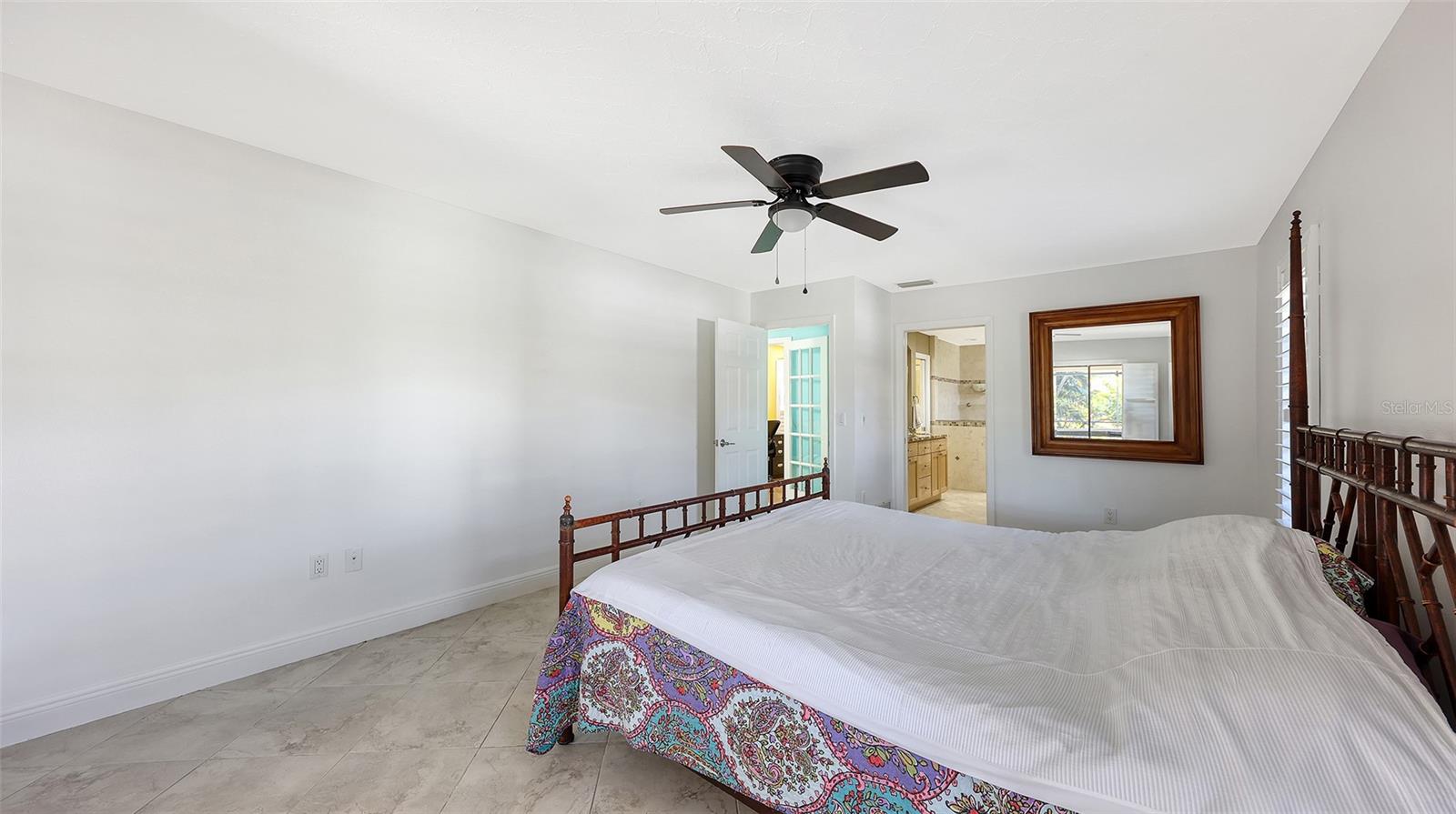 Image 21 of 46 For 4251 Pasadena Circle