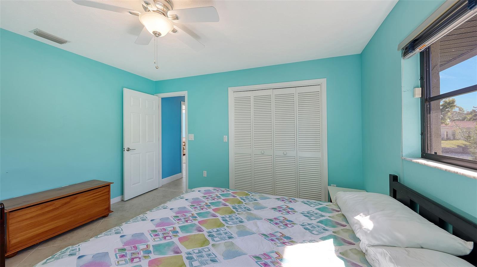 Image 27 of 46 For 4251 Pasadena Circle