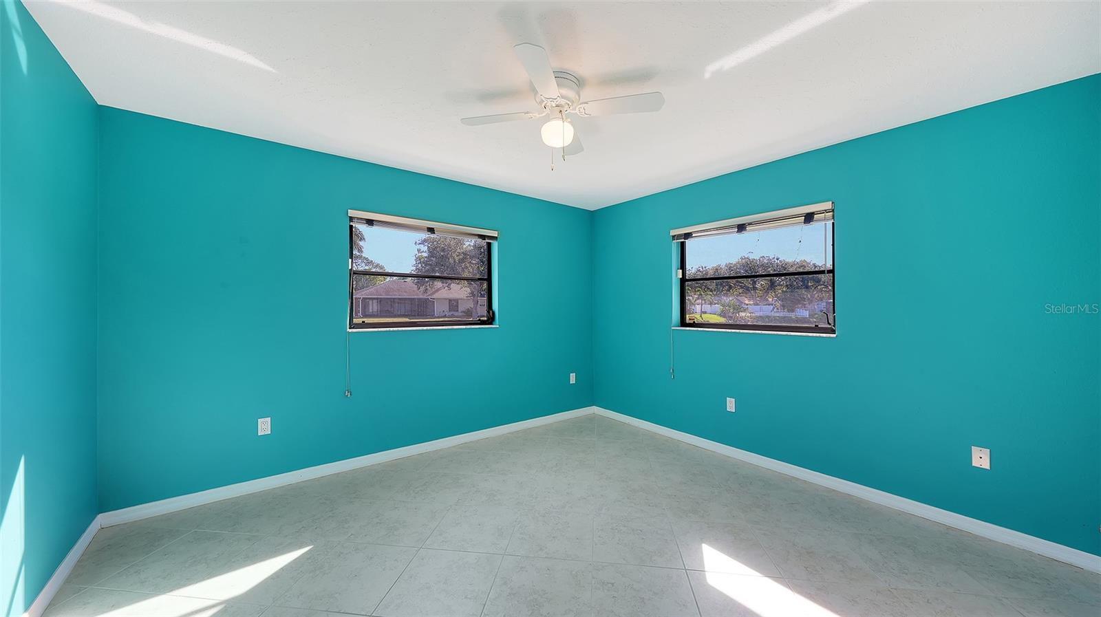 Image 28 of 46 For 4251 Pasadena Circle