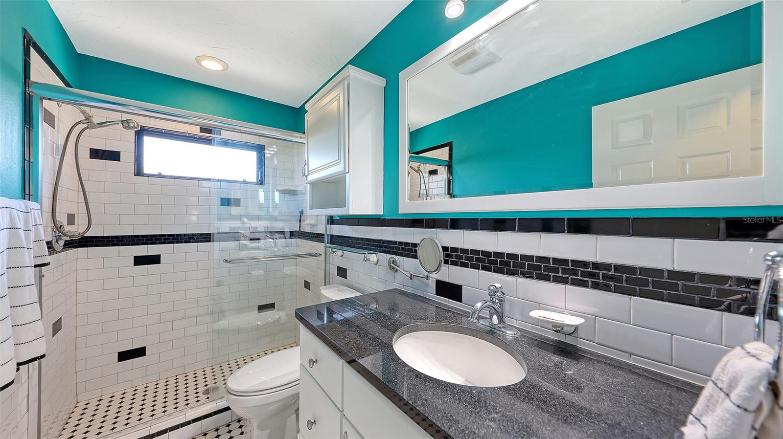 Image 32 of 46 For 4251 Pasadena Circle