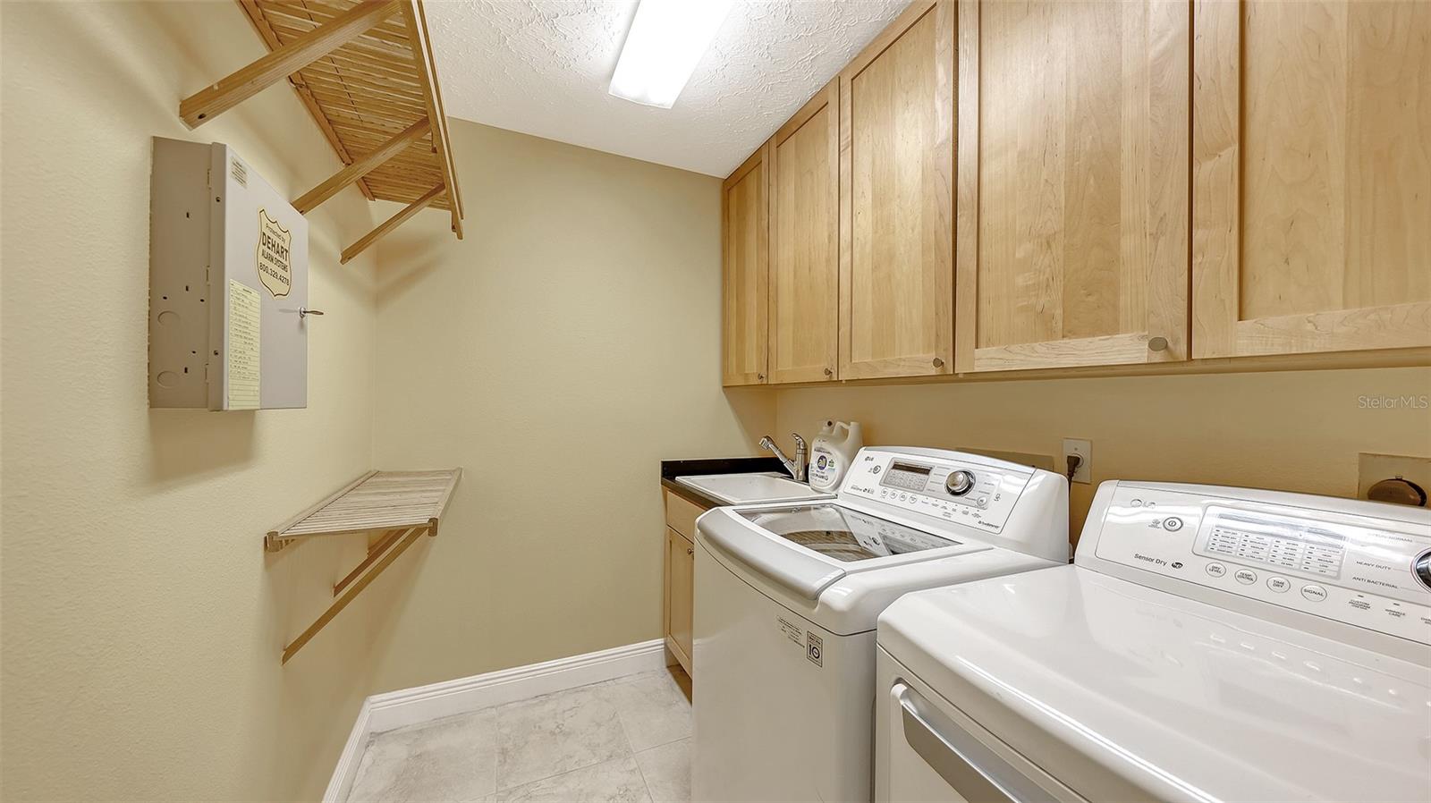 Image 35 of 46 For 4251 Pasadena Circle