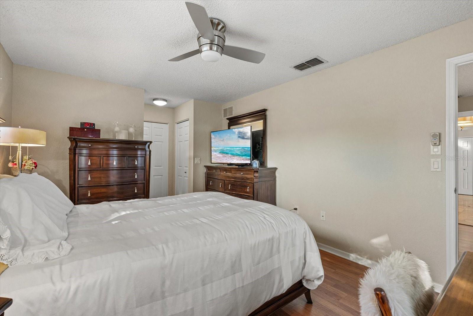 Image 17 of 53 For 9320 126th Avenue