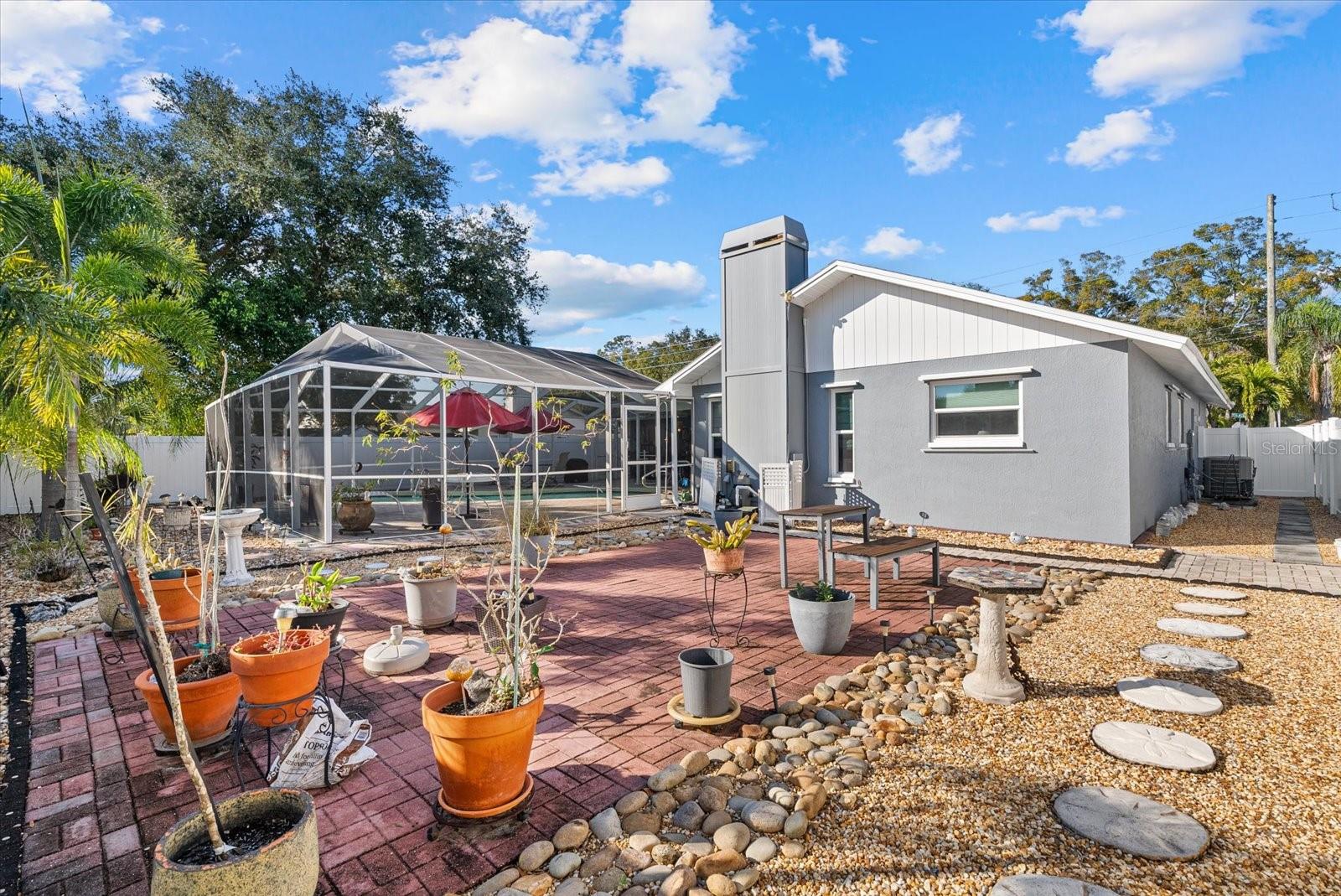 Image 40 of 53 For 9320 126th Avenue