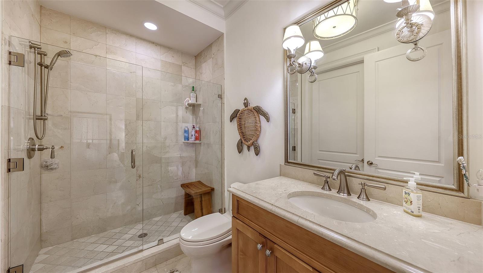 Image 36 of 54 For 4995 Gulf Of Mexico Drive 500