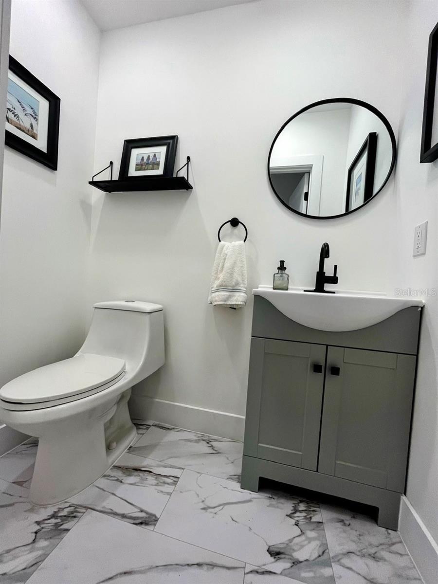 Image 15 of 27 For 703 Whitfield Avenue