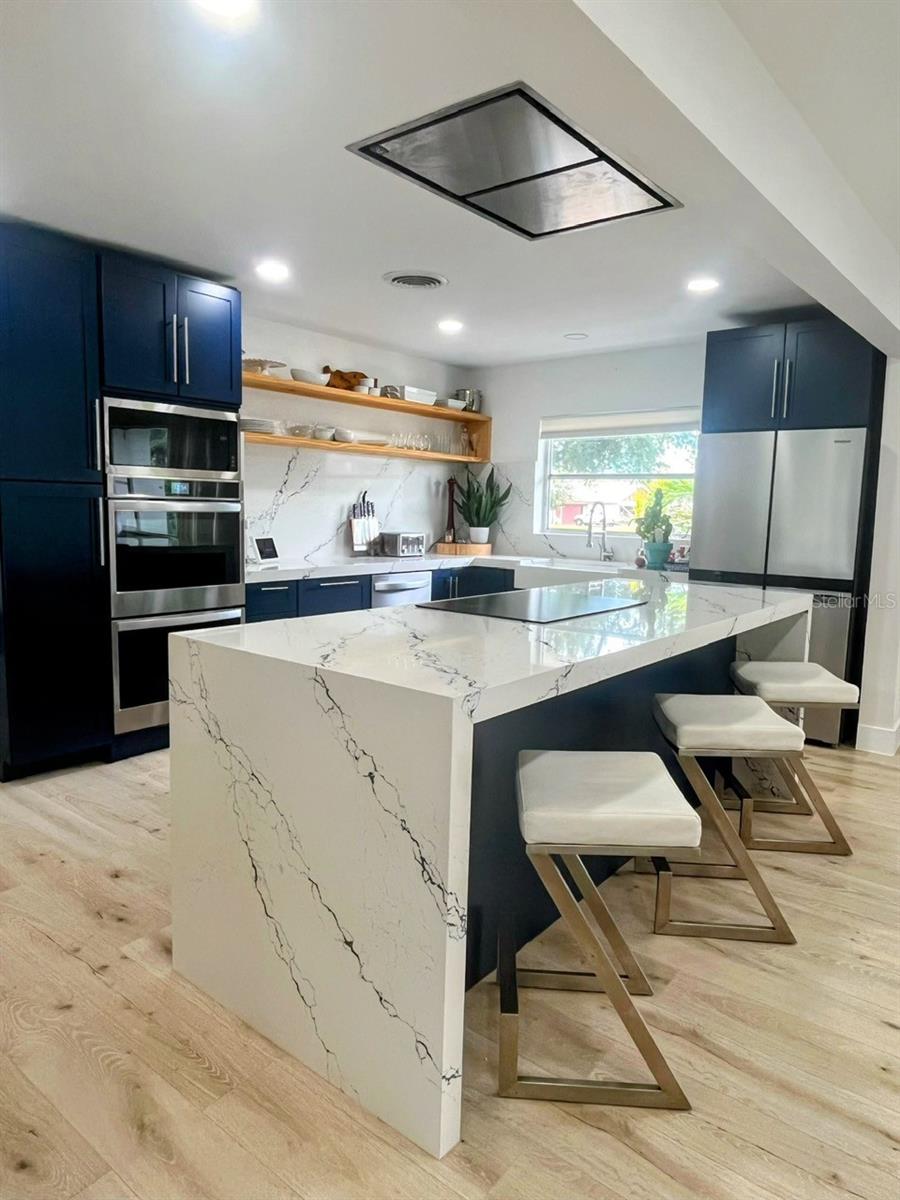 Image 8 of 27 For 703 Whitfield Avenue