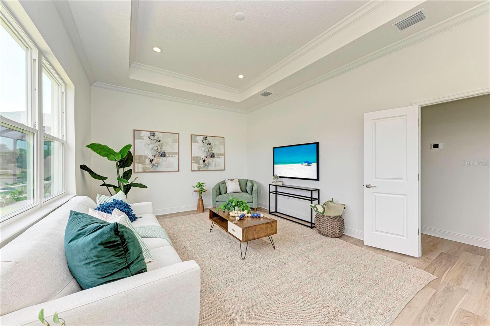 Image 18 of 79 For 14359 Skipping Stone Loop