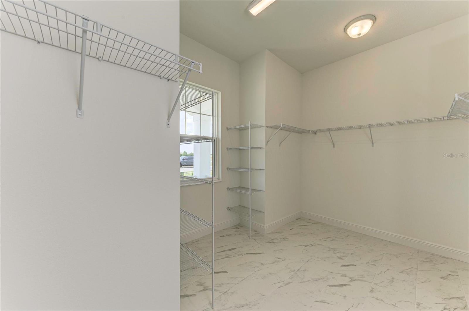 Image 25 of 79 For 14359 Skipping Stone Loop