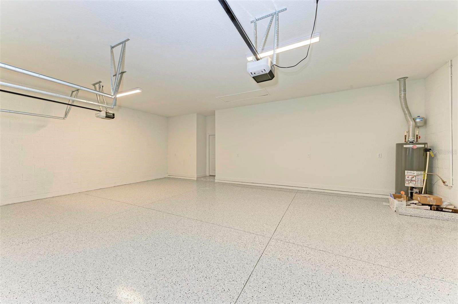 Image 36 of 79 For 14359 Skipping Stone Loop