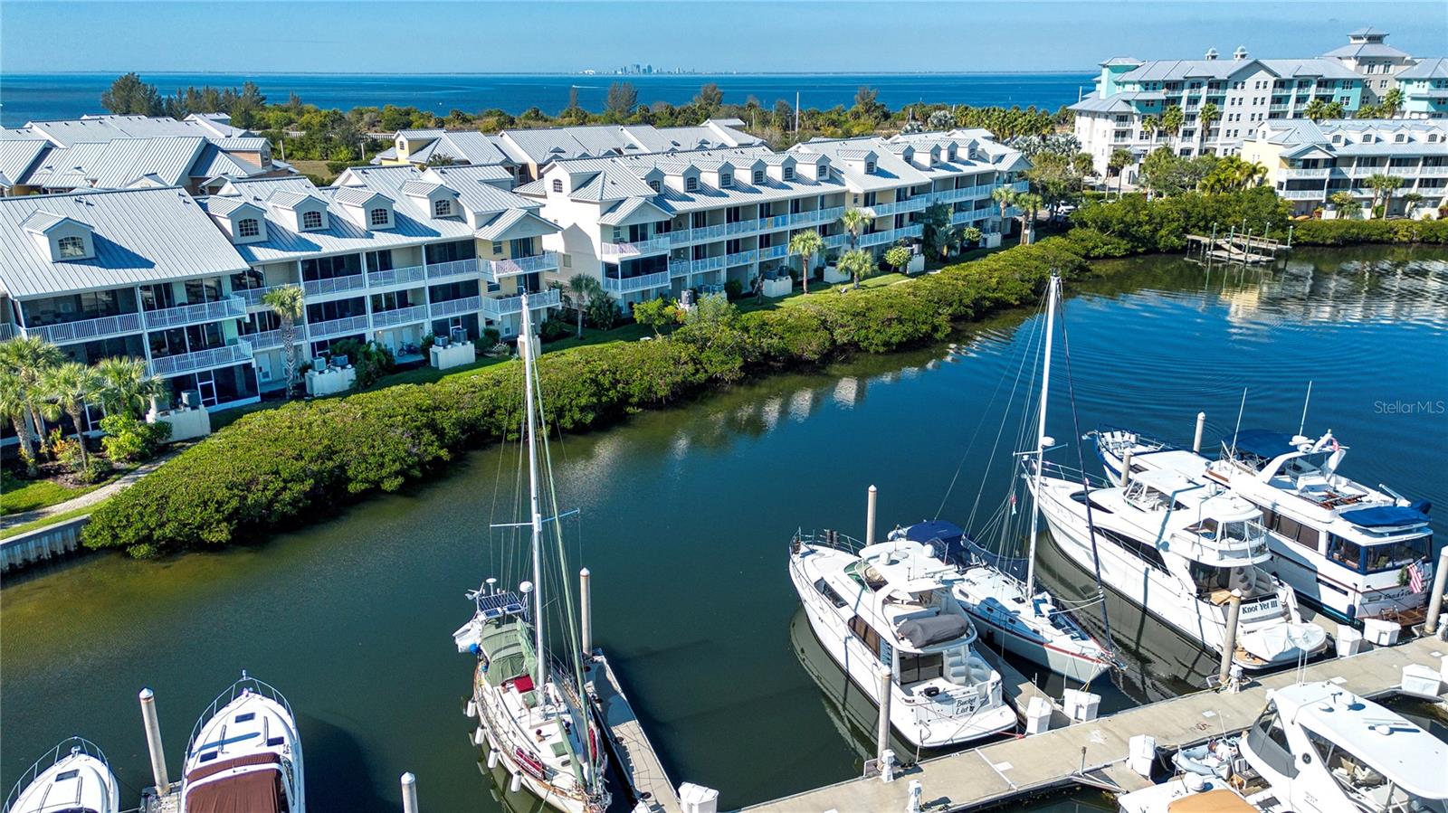 Image 4 of 55 For 457 Bahia Beach Boulevard