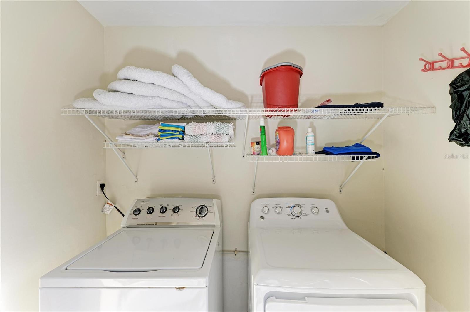 Image 46 of 84 For 1617 Bayhouse Court 121