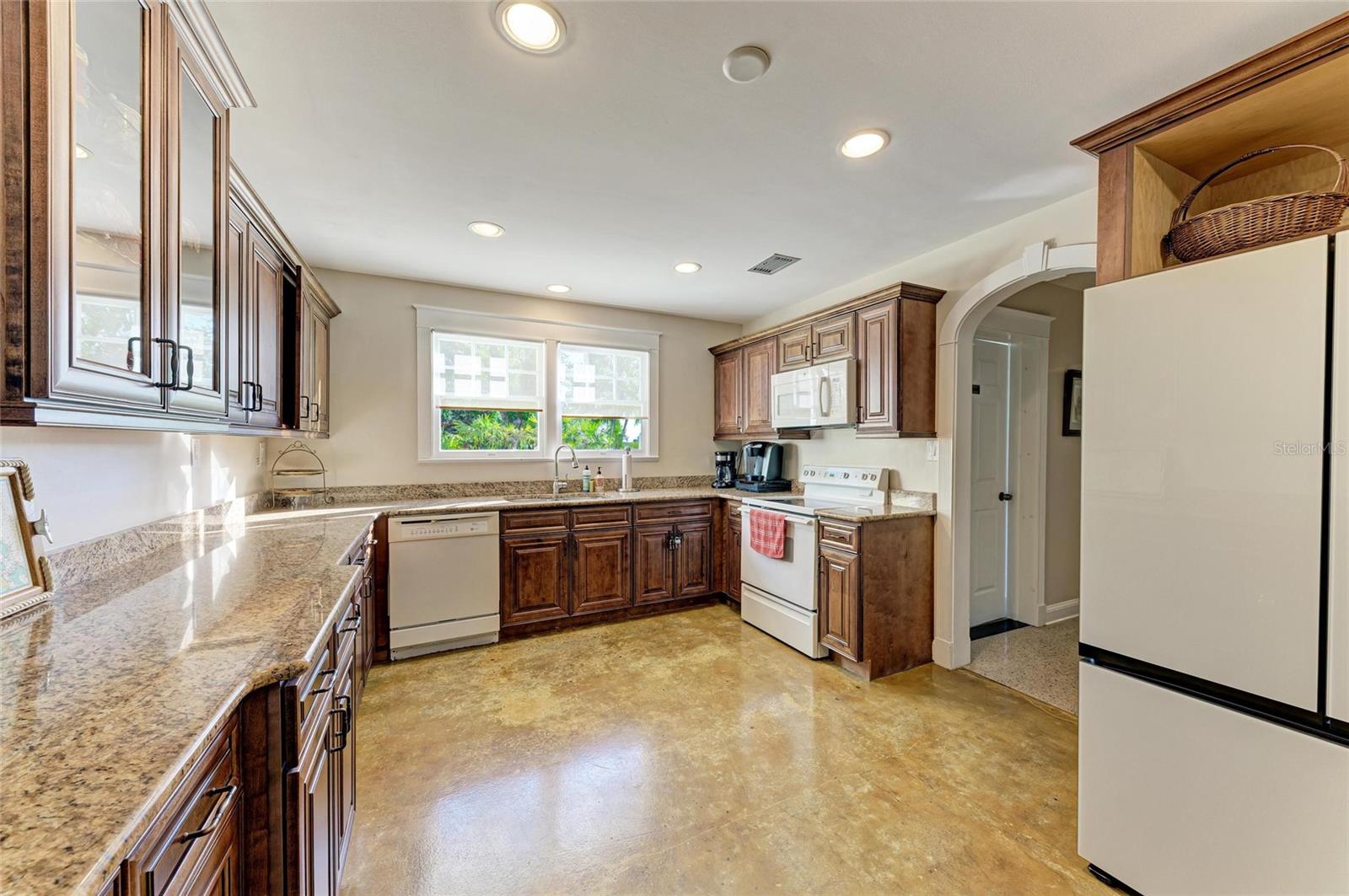 Image 67 of 84 For 1617 Bayhouse Court 121