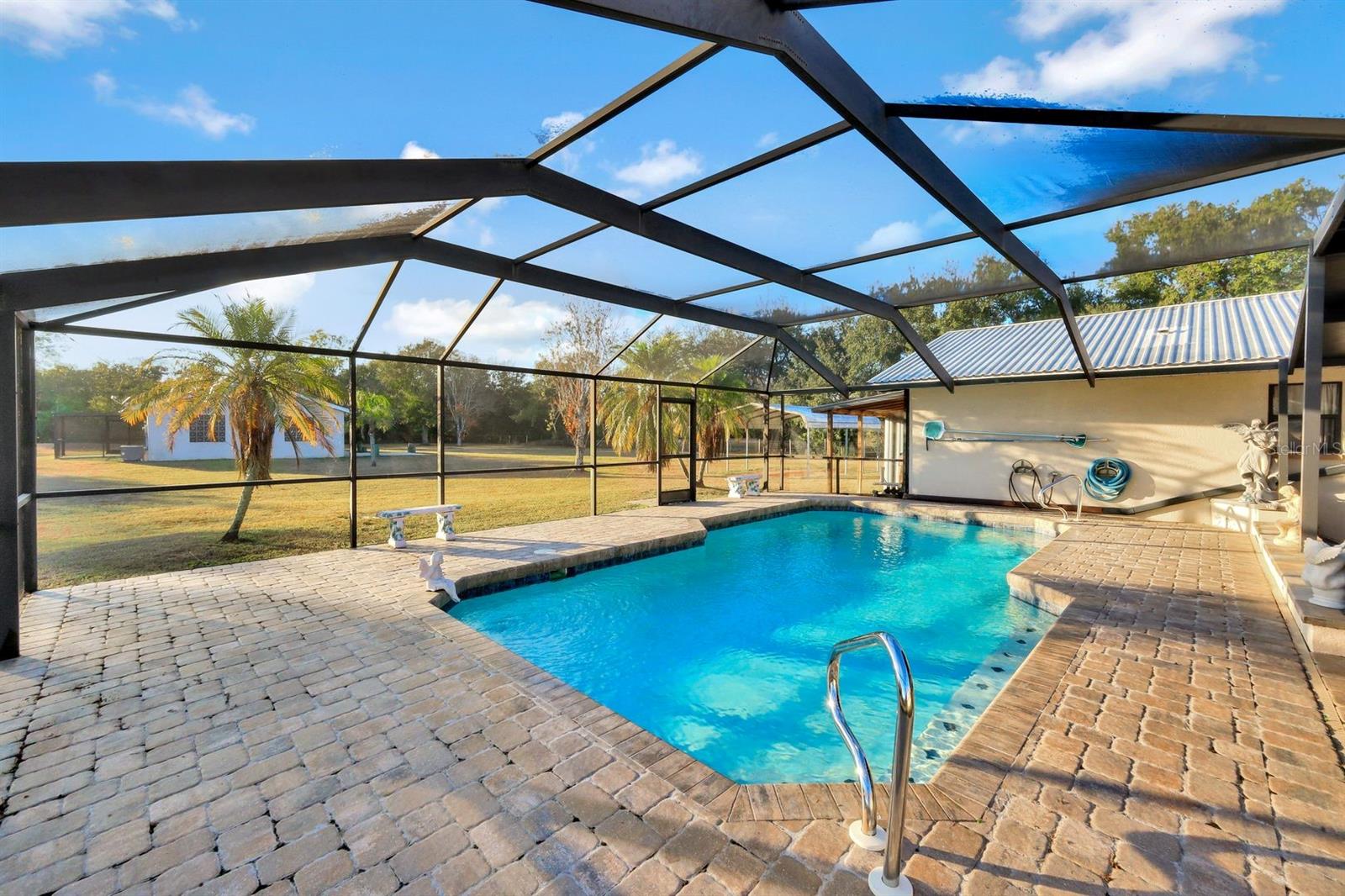 Image 26 of 49 For 16321 Slater Road