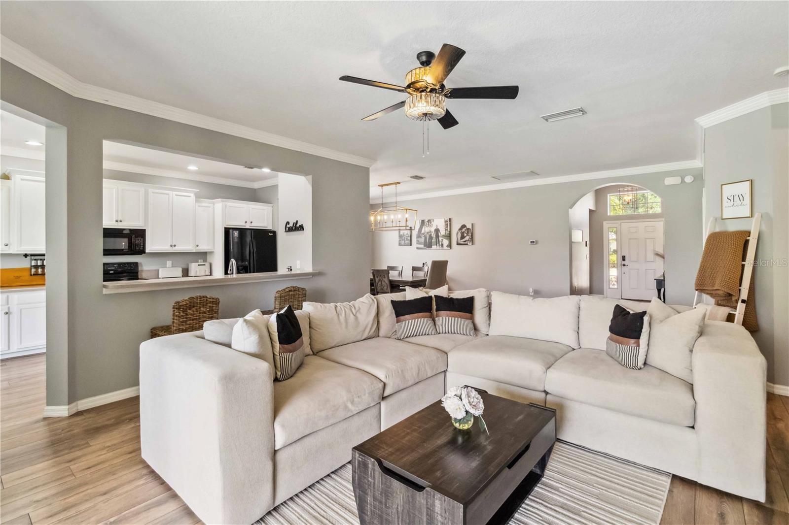 Image 9 of 55 For 6838 44th Terrace E