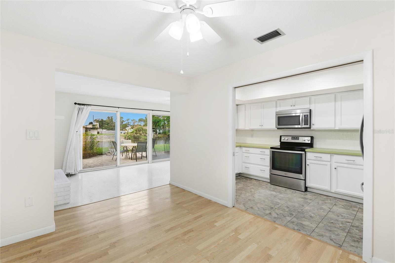 Image 10 of 40 For 2165 Lakewood Drive