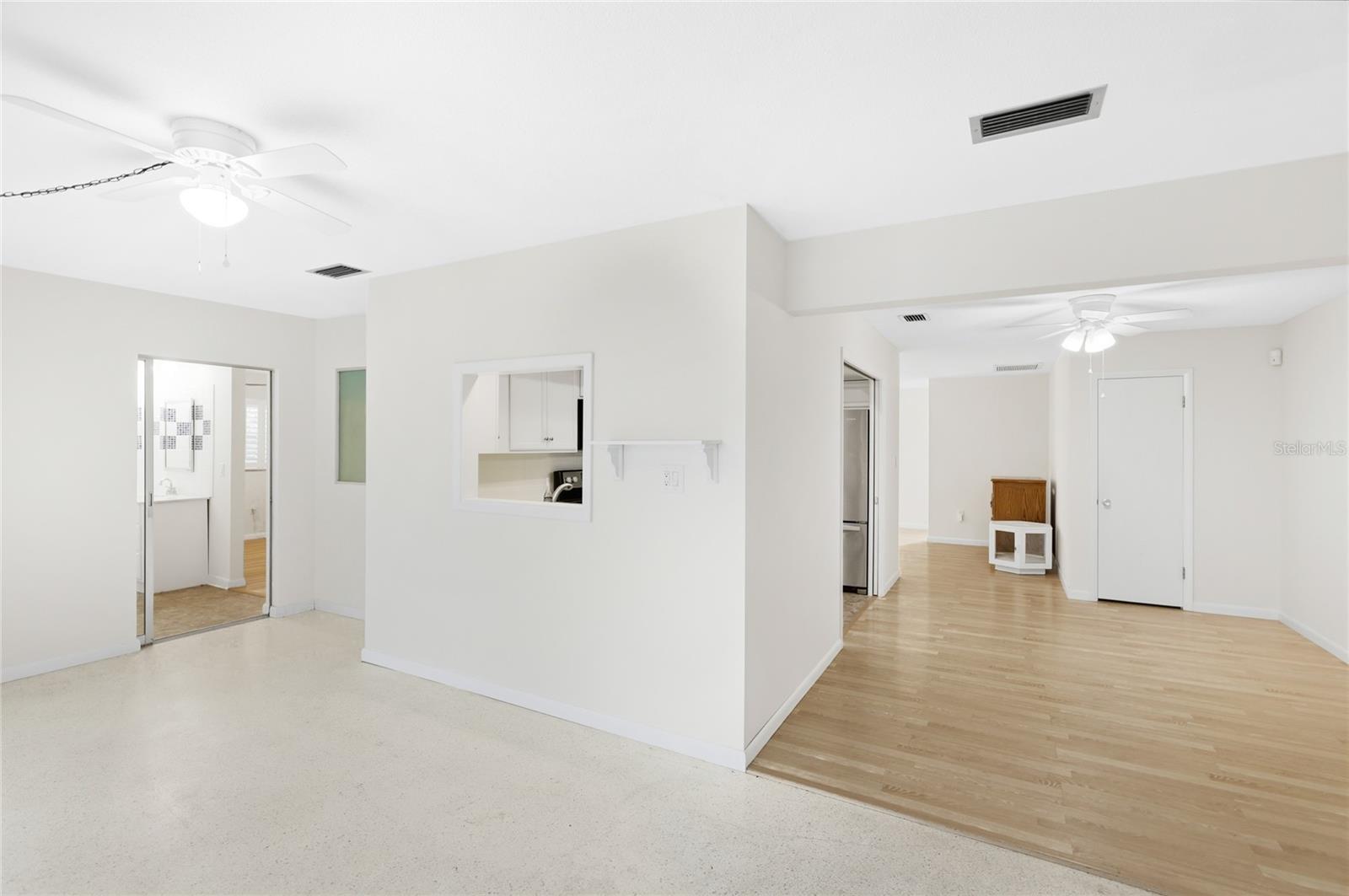 Image 15 of 40 For 2165 Lakewood Drive