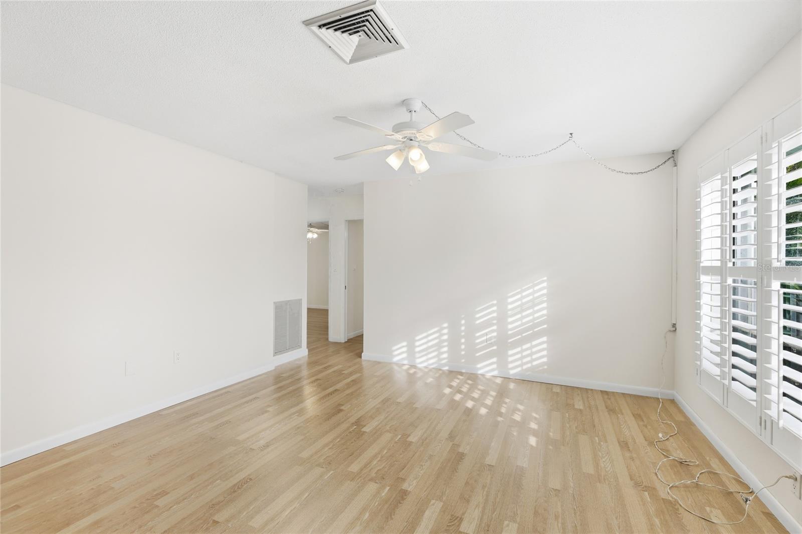 Image 6 of 40 For 2165 Lakewood Drive