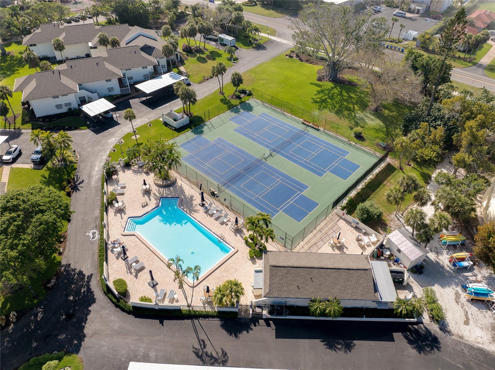 Image 34 of 44 For 4234 Gulf Of Mexico Drive U1