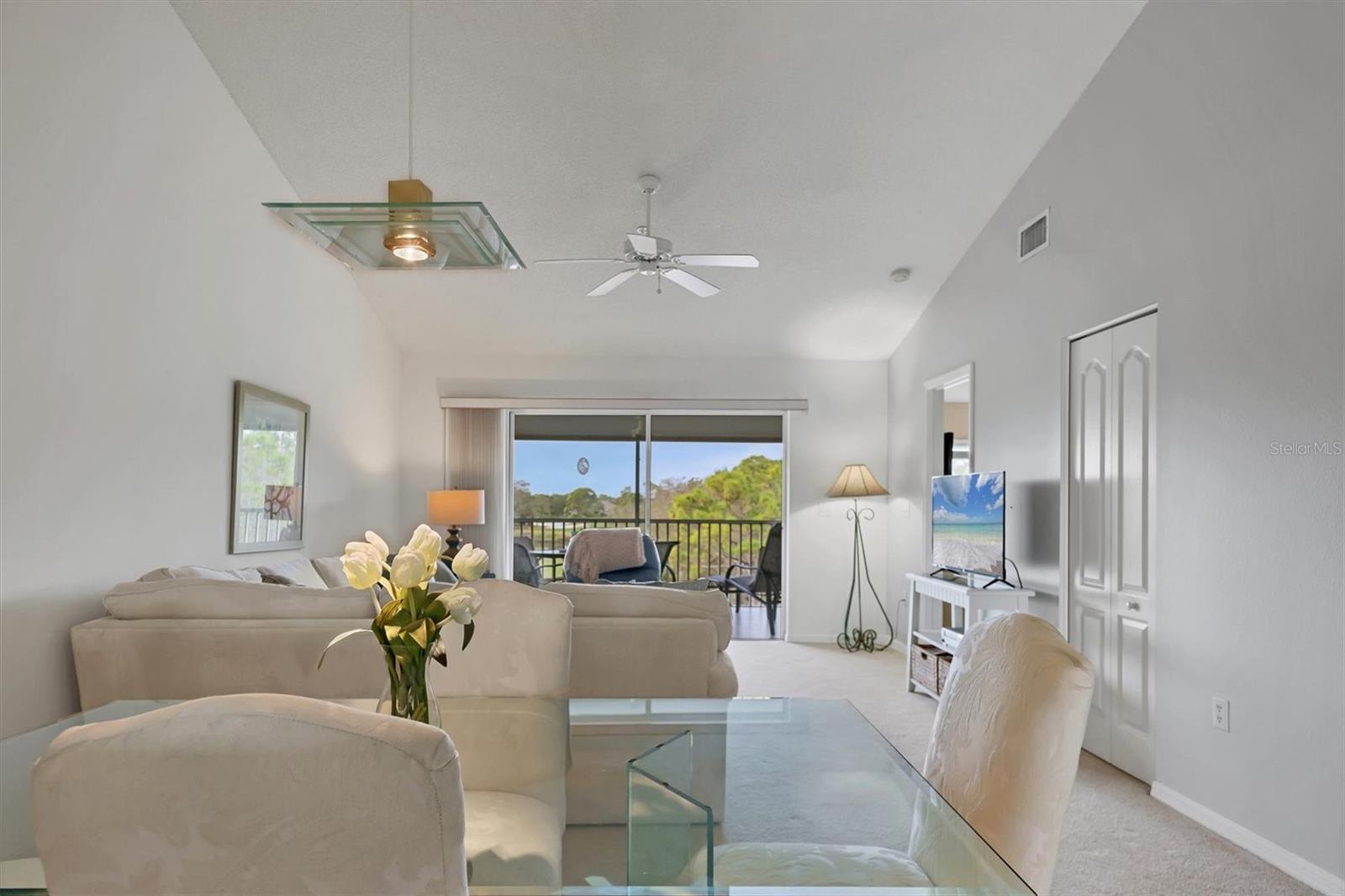 Image 16 of 46 For 8750 Olde Hickory Avenue 9308