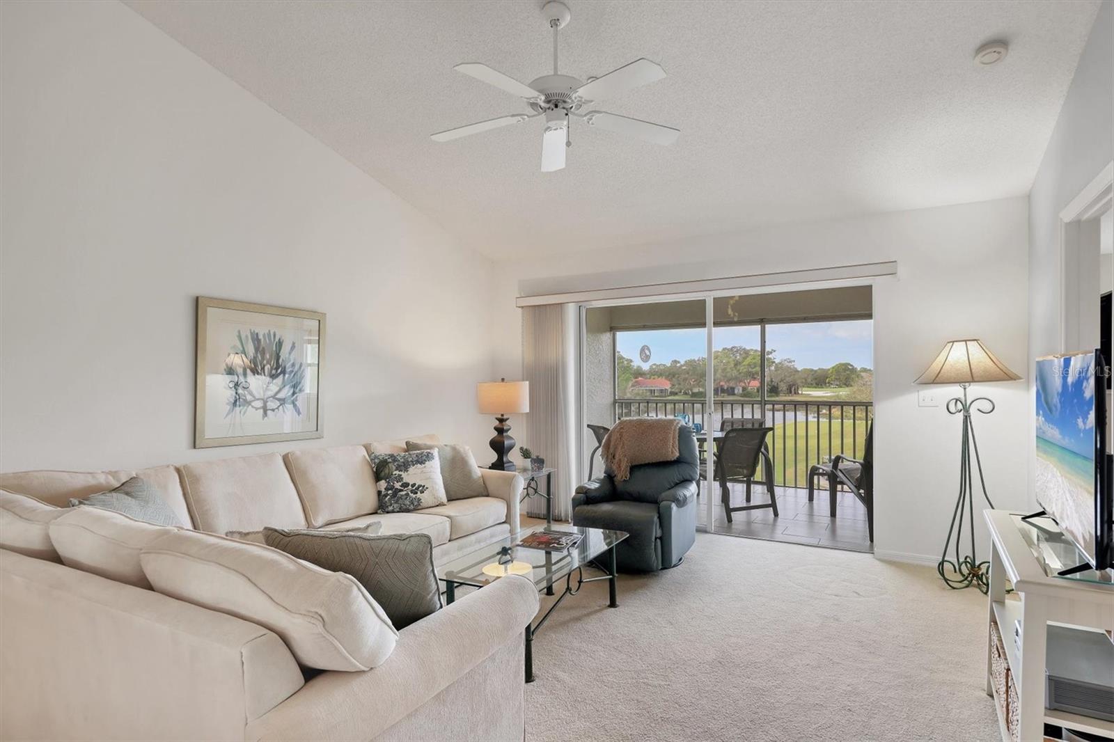 Image 17 of 46 For 8750 Olde Hickory Avenue 9308