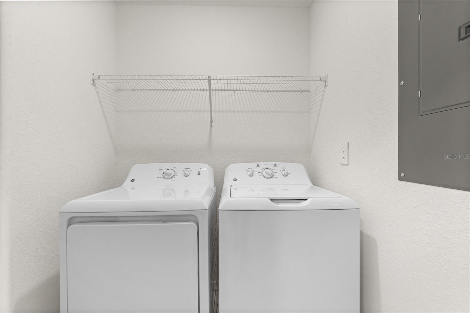 Image 32 of 47 For 19140 Scallop Loop 208