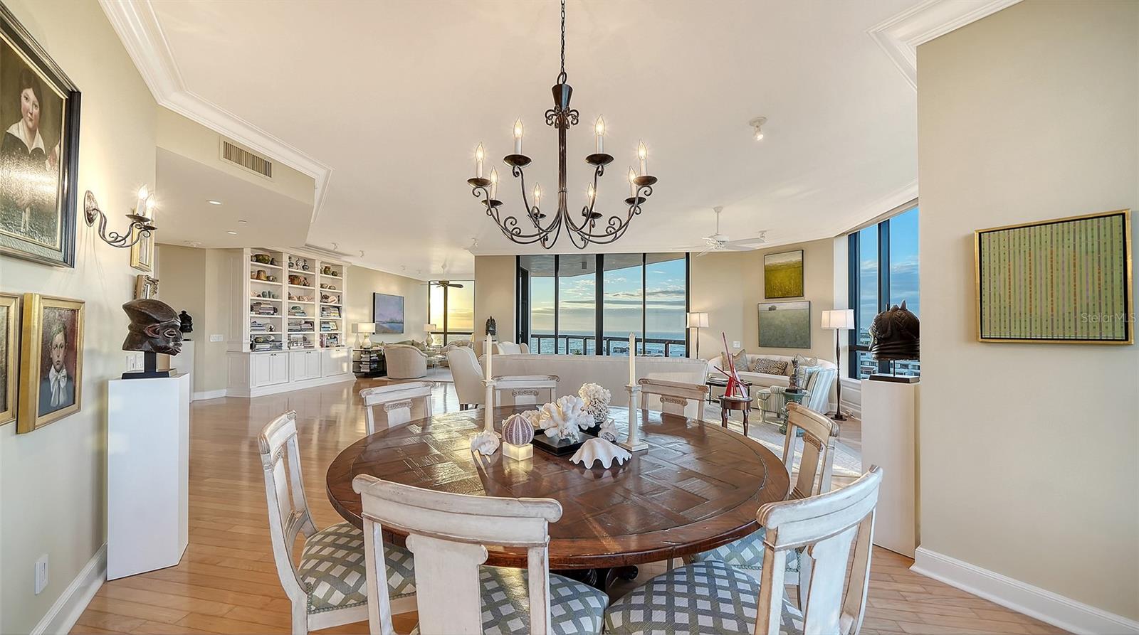 Image 13 of 60 For 1281 Gulf Of Mexico Drive 708