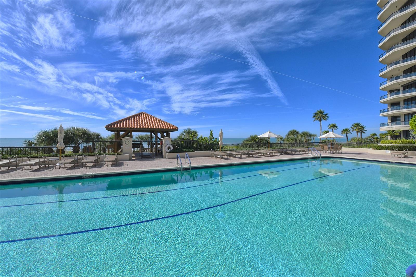 Image 44 of 60 For 1281 Gulf Of Mexico Drive 708