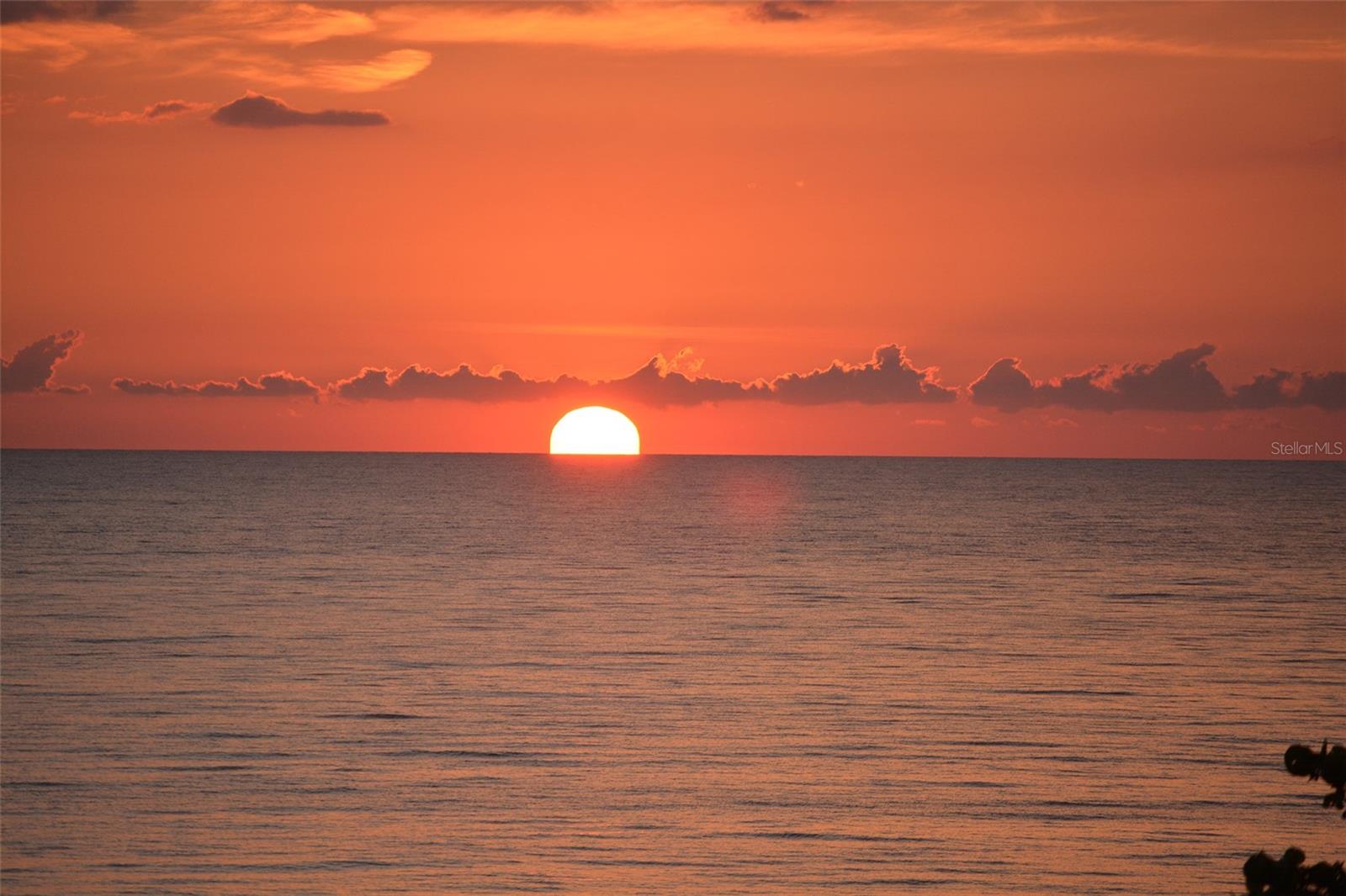 Image 59 of 60 For 1281 Gulf Of Mexico Drive 708