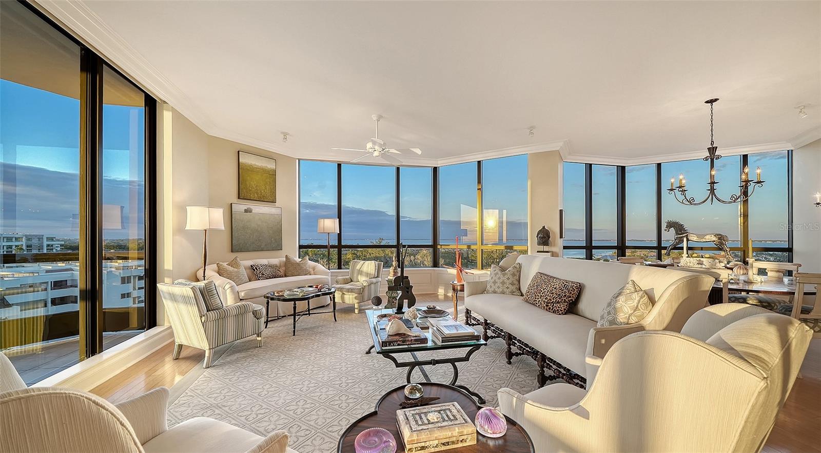 Image 8 of 60 For 1281 Gulf Of Mexico Drive 708