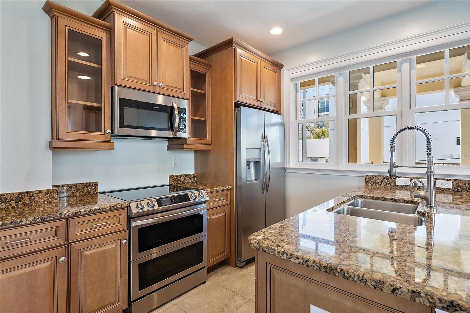 Image 18 of 22 For 445 Orange Avenue 210