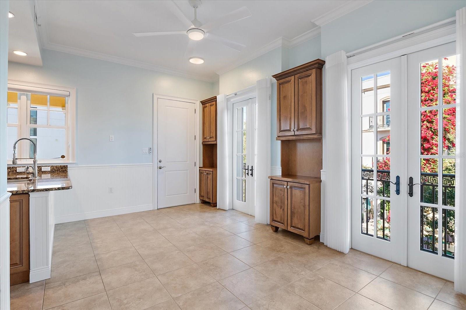 Image 20 of 22 For 445 Orange Avenue 210