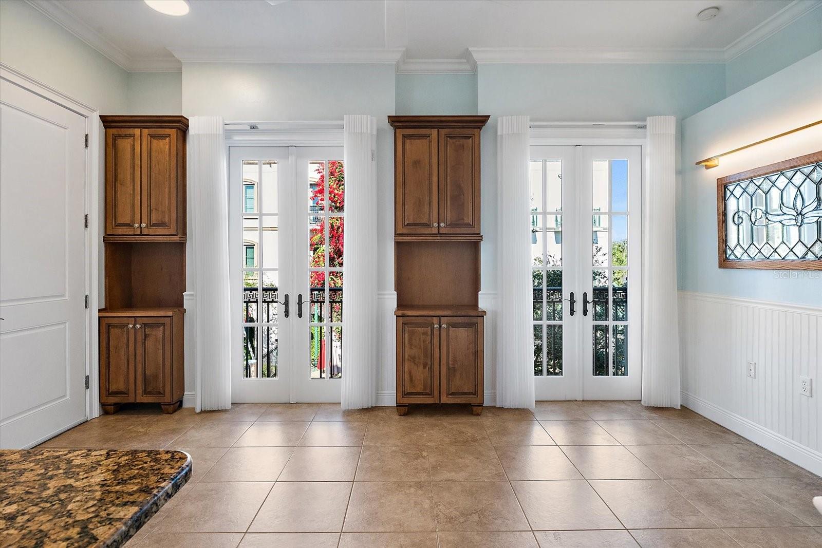 Image 9 of 22 For 445 Orange Avenue 210