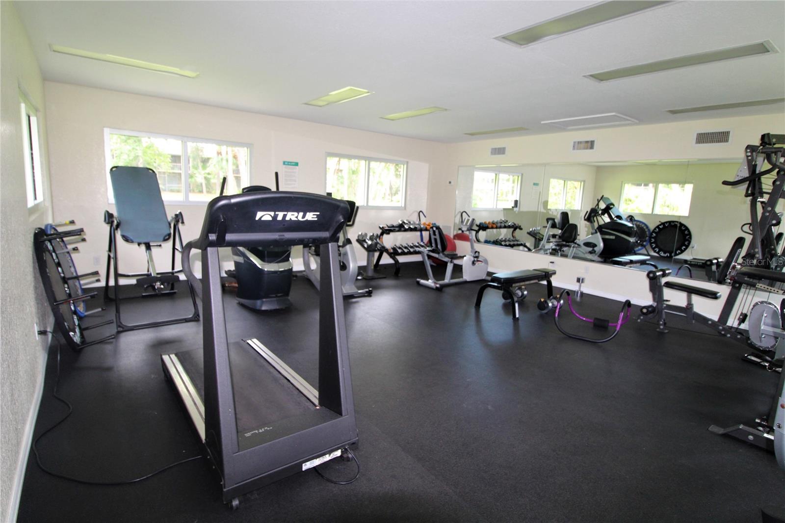 Image 15 of 23 For 942 La Costa Circle 3