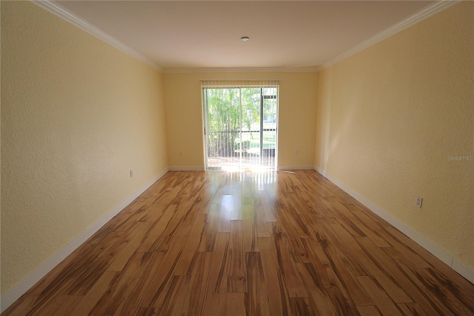 Image 6 of 23 For 942 La Costa Circle 3