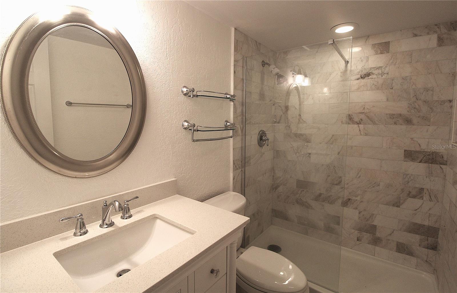 Image 9 of 23 For 942 La Costa Circle 3