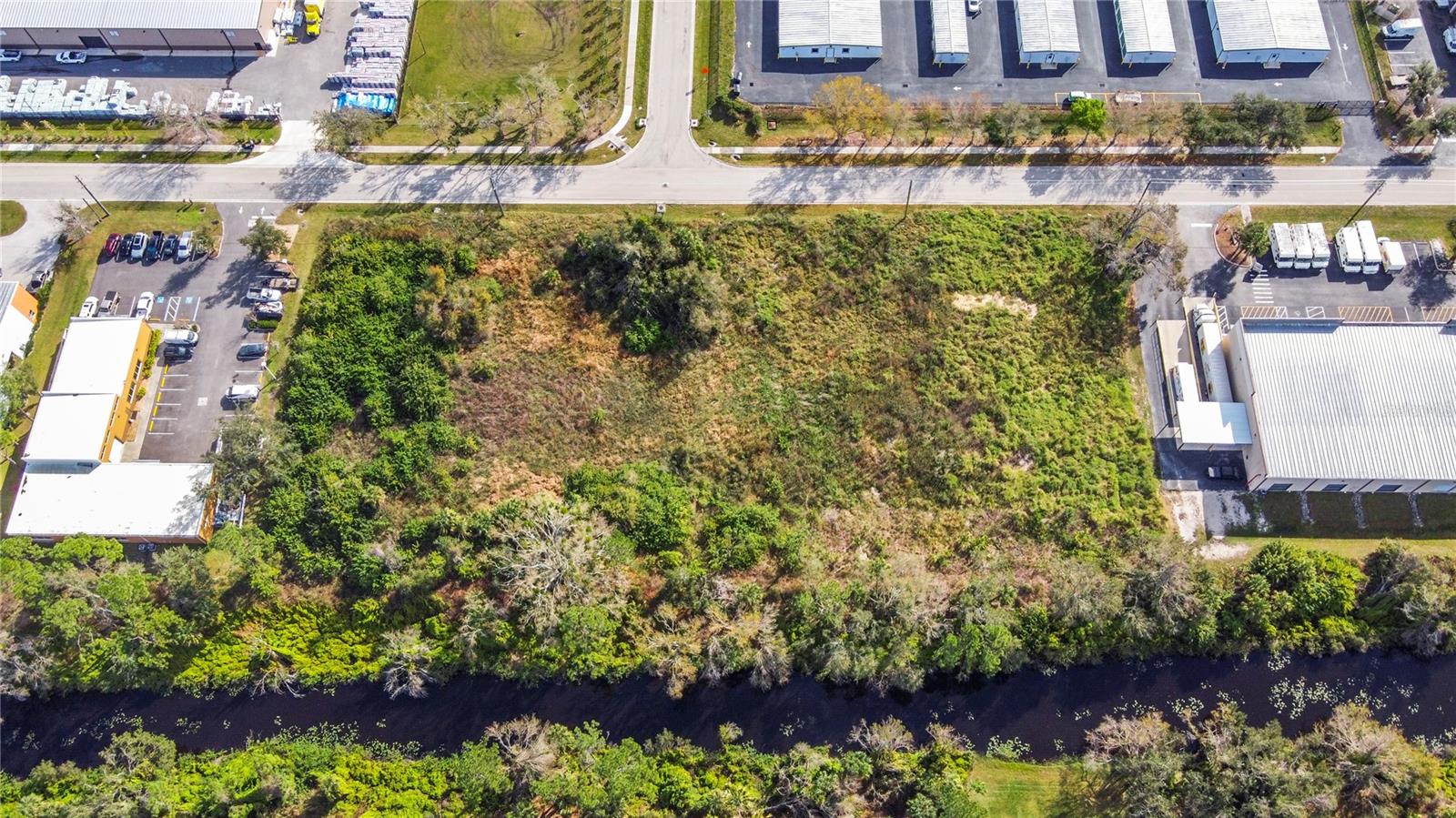 Image 15 of 16 For 2725 Commerce Parkway