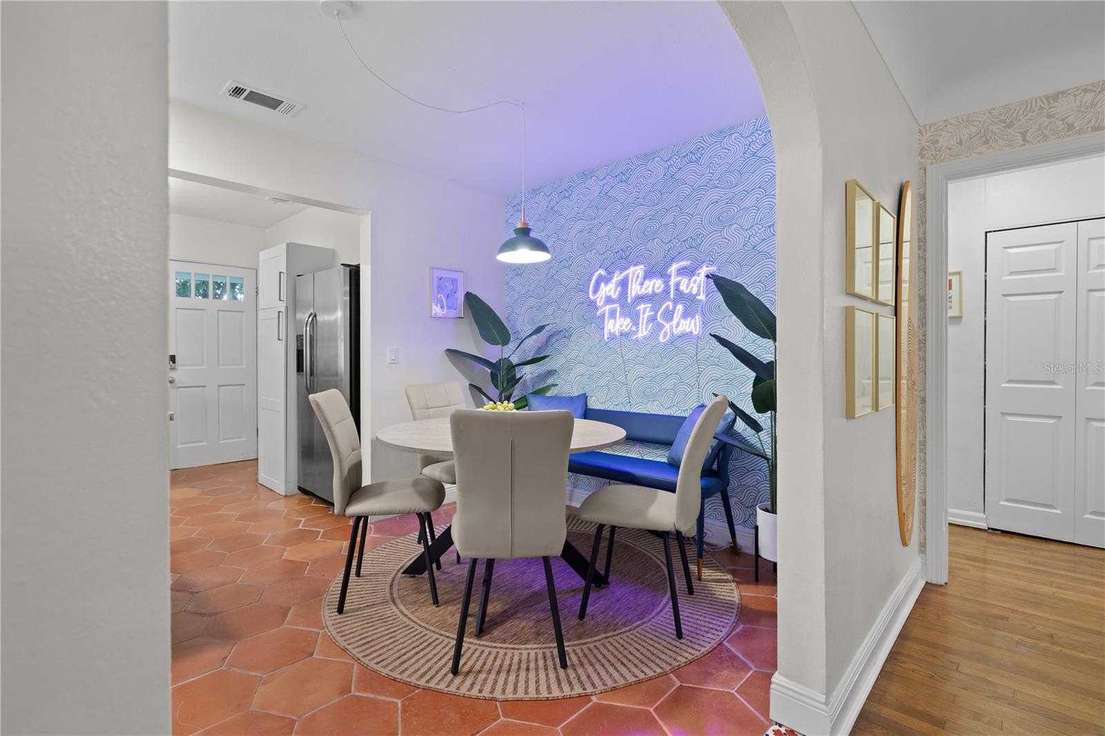 Image 10 of 29 For 704 59th Street Nw